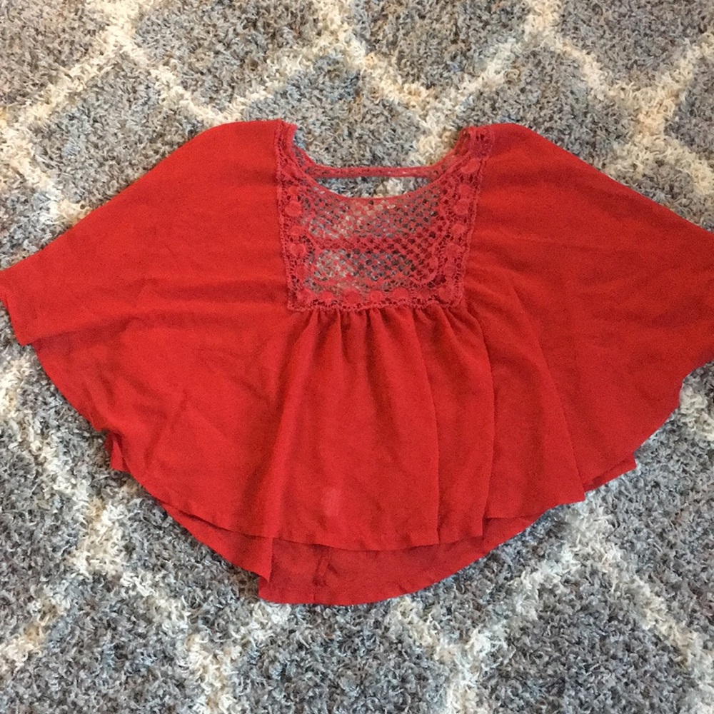Unique red summer top!